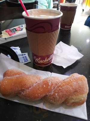 Winchell's Donut House, Compton