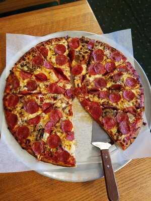 East of Chicago Pizza, Wooster