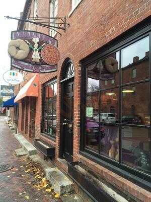 Abraham's Bagels, Newburyport