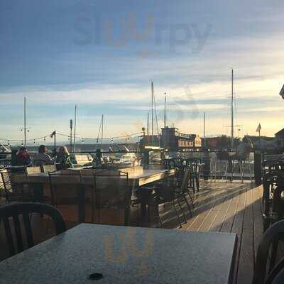 Doc's Marina Grill