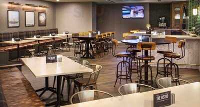 The Bistro At Courtyard By Marriott