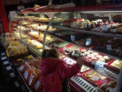 Old Fashion Bakery of Beloit, Beloit