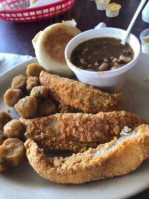 Bobbie D's Southern Cuisine 2, Benton