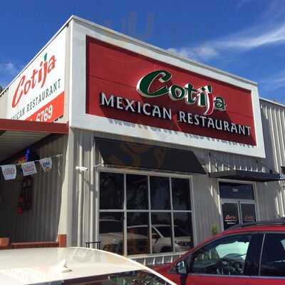 Cotija Mexican Grill, Benton