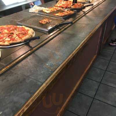 Cicis Pizza