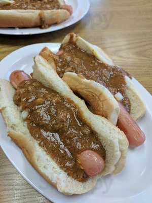 Louie's Texas Red Hots, Depew