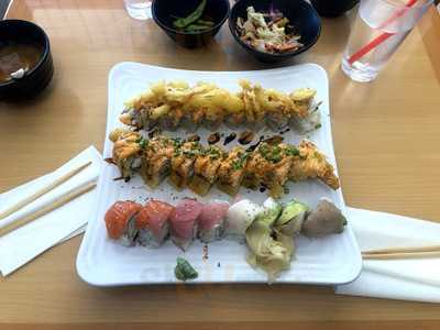 Tokyo Express Sushi, Baldwin Park