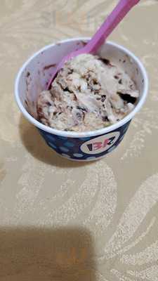 Baskin-Robbins, Baldwin Park