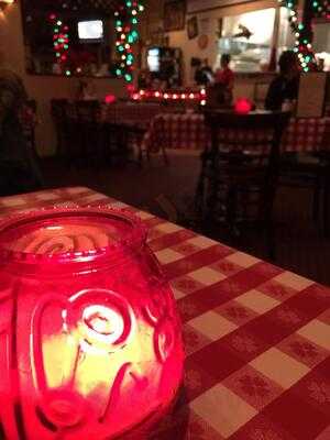 Filippi's Pizza Grotto