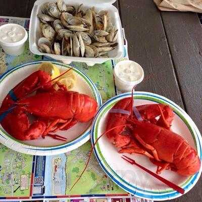 Beach Plum Lobster Farm Lobster and Clam Supplier, Ogunquit