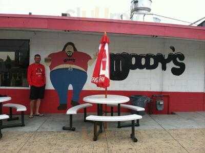 Woody's Drive-in