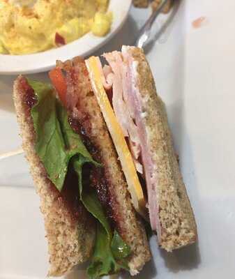 Mcalister's Deli