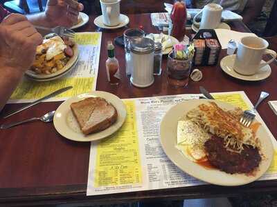 Uncle Bill's Pancake House