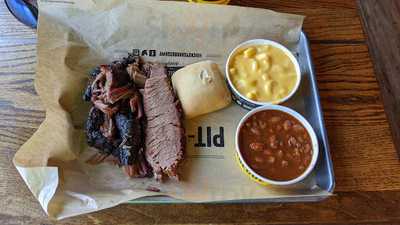 Dickey's Barbecue Pit, Brighton