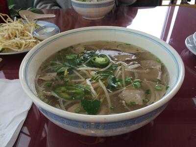 Pho 81, Brighton