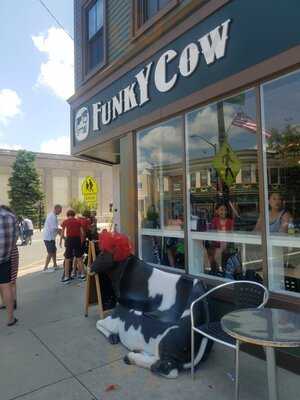 Funky Cow Cafe, Hammonton