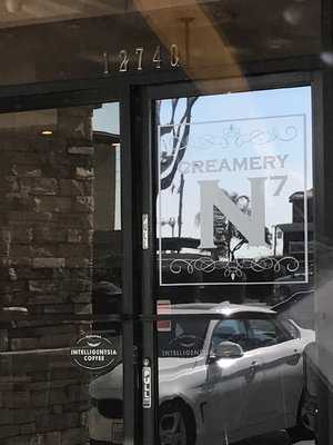 Creamery N7, La Mirada