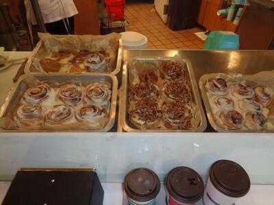 Cinnabon