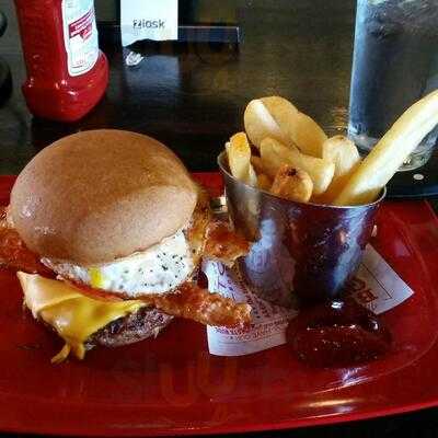 Red Robin Gourmet Burgers