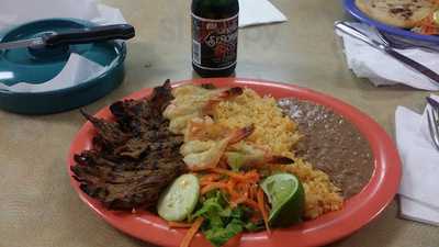 Salvadoreno Restaurant, Pittsburg