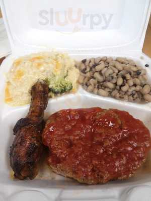 Sonya's Southern Cuisine, College Park