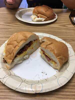 Don's Famous Hoagie Shoppe, Somerville