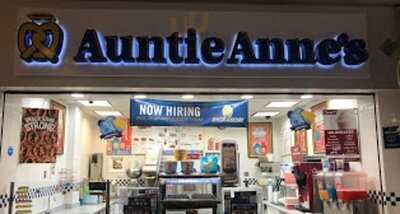 Auntie Anne's, Woodbridge