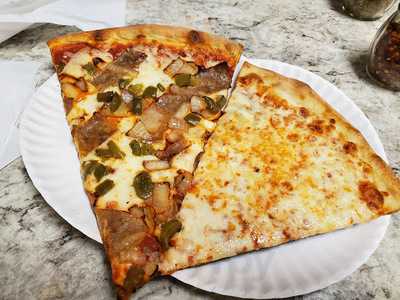 Sonny's Pizzeria & Restaurant, Englewood