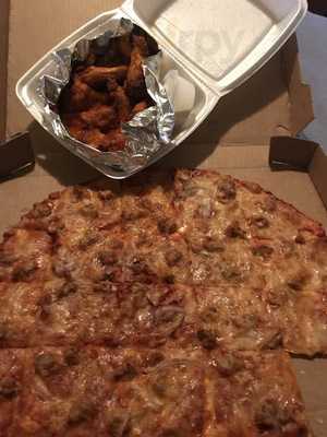 St. Louis Pizza & Wings