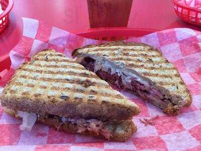 Beach Belly Bob's Sandwich Shop