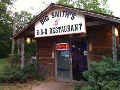 Big Smith's Bar-b-que & Catfish