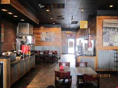 Dickey's Barbecue Pit, Parma