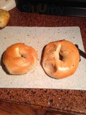 Goldberg's Famous Bagels, New City