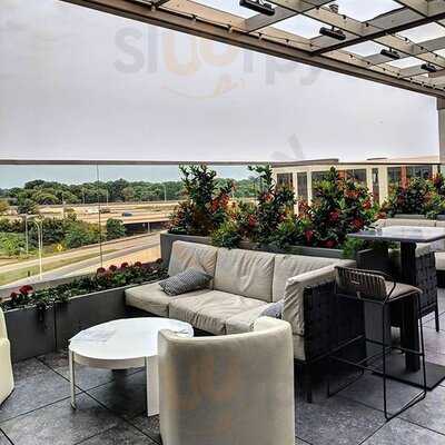 Reveal Rooftop Bar & Lounge