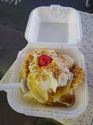 Tastee, Perris