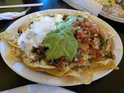 3 Hermanos Taqueria, Lincoln