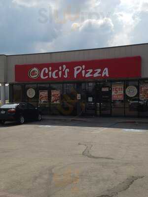 Cicis Pizza