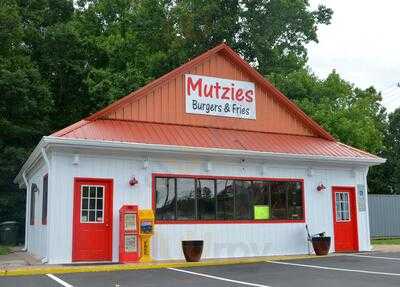 Mutzies Burgers and Fries, Lincolnton