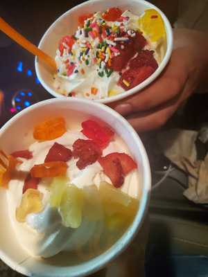 Orange Leaf Seekonk, Seekonk