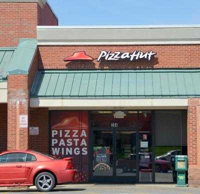 Pizza Hut-Wingstreet, Lincolnton