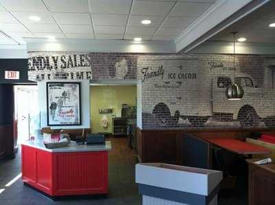 Friendly's Ice Cream Shop