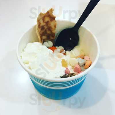 Froyoworld, Seekonk