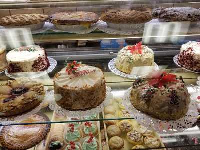 Vitiello Bakery And Cake Shop, Nutley