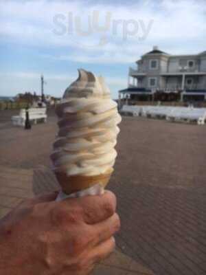 Dickey's Frozen Custard