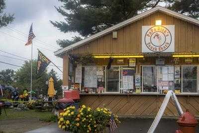 Papa Rick's Snack Shack, Rome