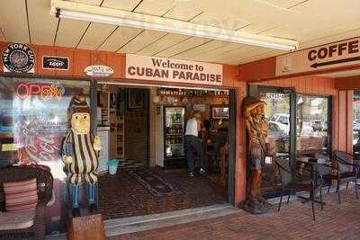 Cuban Paradise Cigar And Cafe