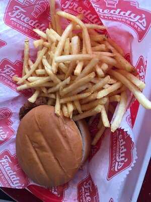 Freddy's Frozen Custard & Steakburgers