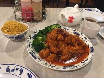 Hunan Chinese Restaurant