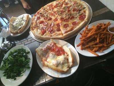 Napoli Pizza and Pasta, Upper Darby