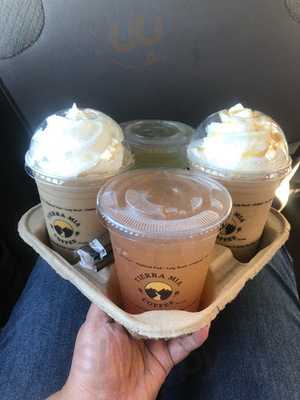 Tierra Mia Coffee, Lynwood